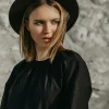 Velora Flex Long Sleeves Black T-shirt — 7 Velora Flex Long Sleeves Black T-shirt — modest black long-sleeve top, look 7