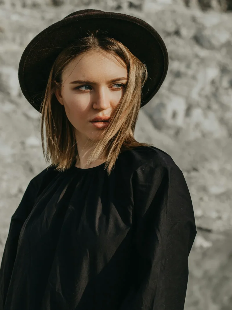 Velora Flex Long Sleeves Black T-shirt — 7 Velora Flex Long Sleeves Black T-shirt — modest black long-sleeve top, look 7